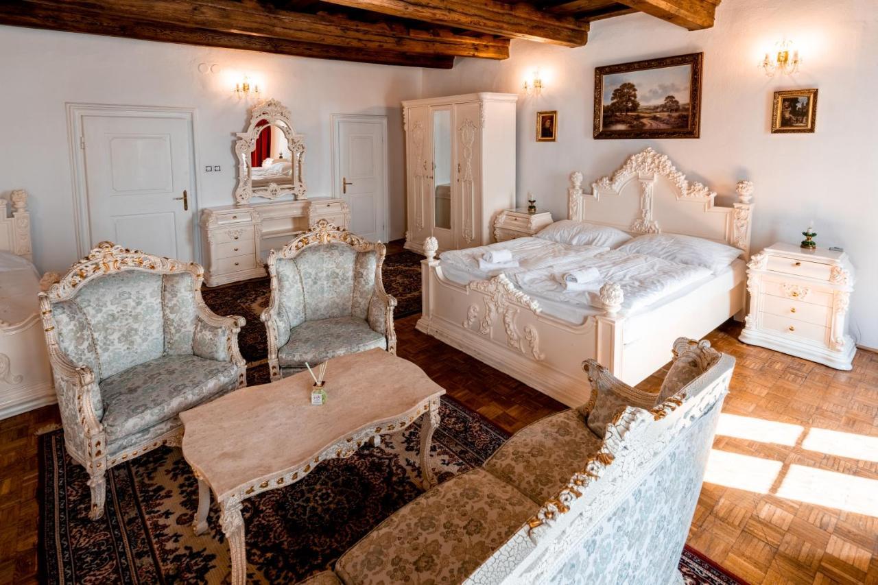 Leylaria Hotel Cesky Krumlov Exterior photo