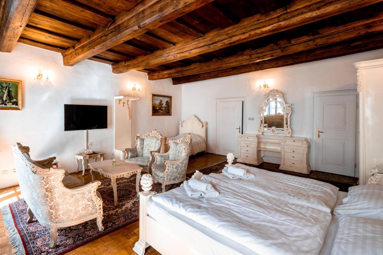 Leylaria Hotel Cesky Krumlov Exterior photo