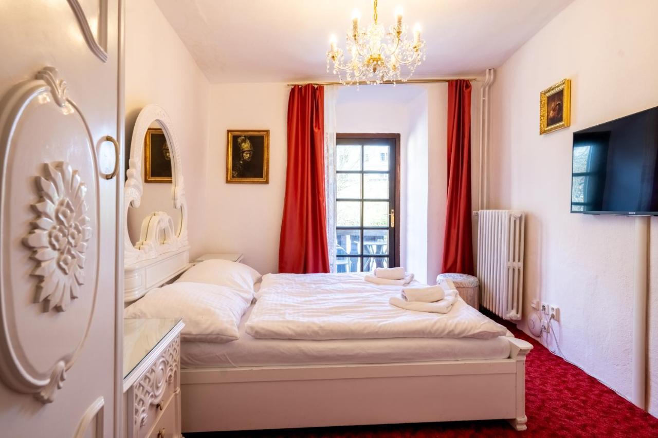 Leylaria Hotel Cesky Krumlov Exterior photo