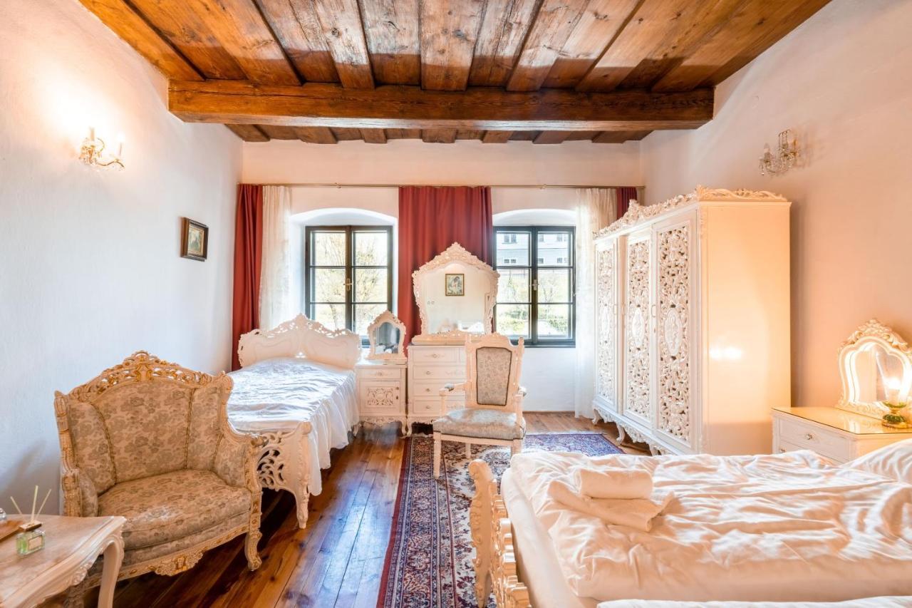 Leylaria Hotel Cesky Krumlov Exterior photo